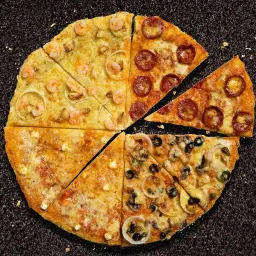 4 Season Thin Crust - Large